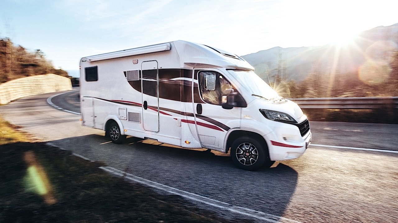 Teilintegriertes Wohnmobil auf Fiat-Ducato-Basis